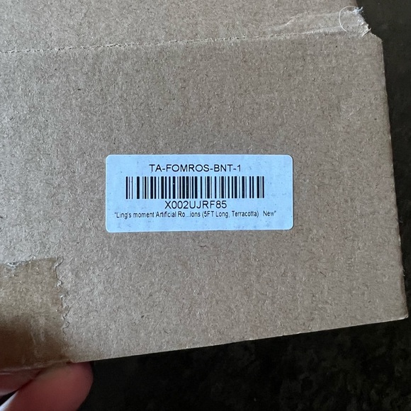 Ling’s Moment Terracotta Floral Runners (x2) and Artificial Terracotta Box Set - Picture 4 of 6